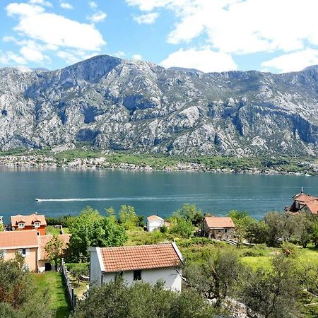 Apartments Krivokapic Prcanj With Bay View Kotor Bagian luar foto