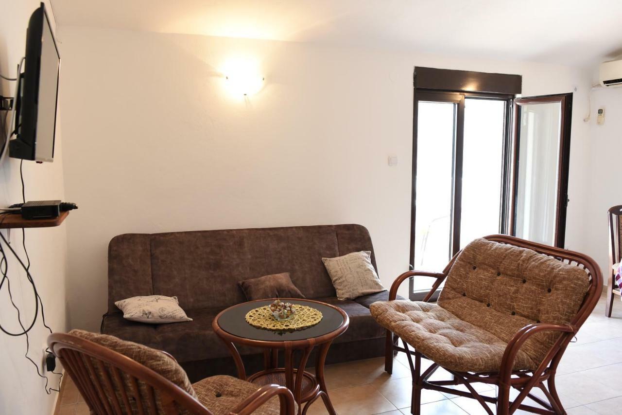 Apartments Krivokapic Prcanj With Bay View Kotor Bagian luar foto