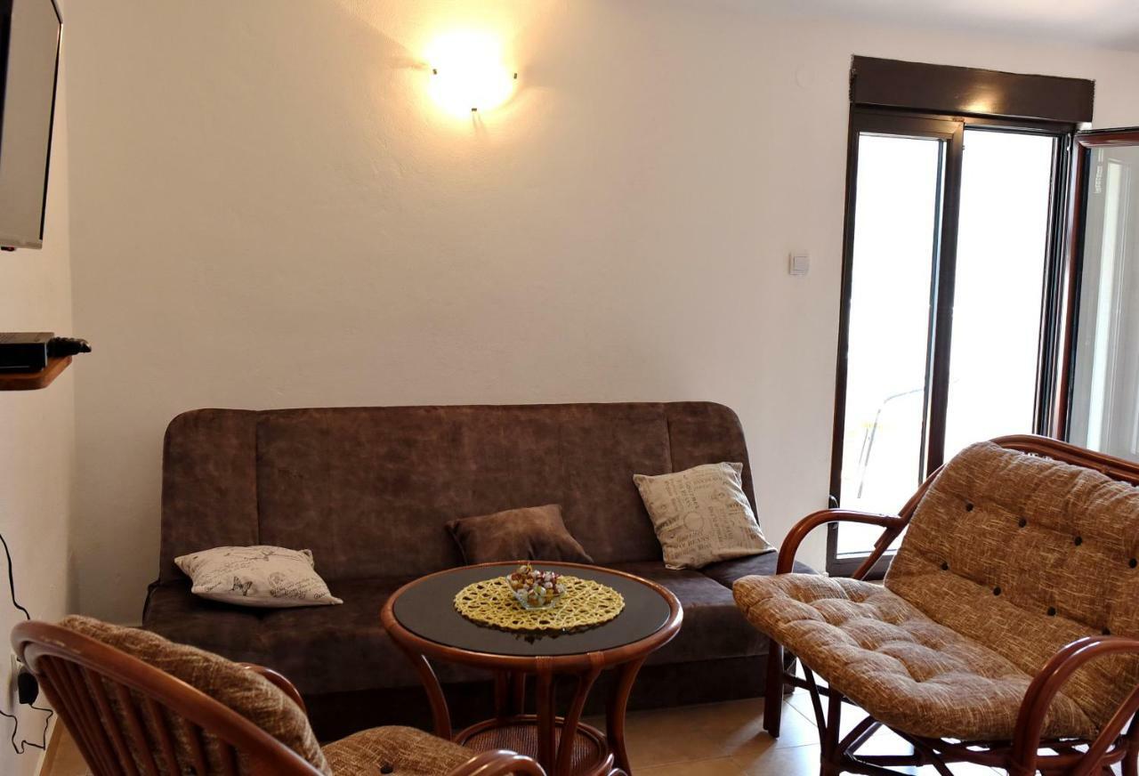 Apartments Krivokapic Prcanj With Bay View Kotor Bagian luar foto