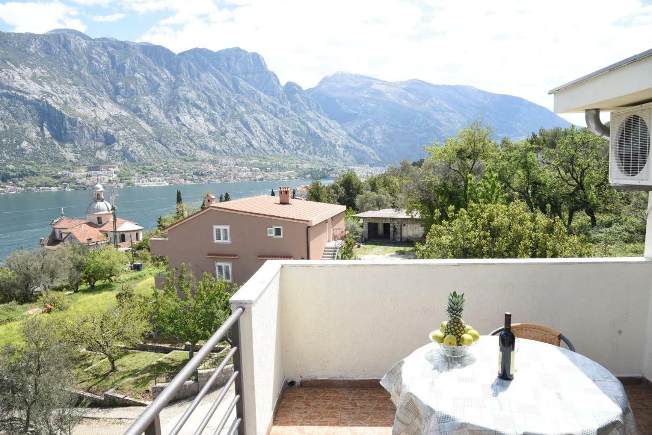 Apartments Krivokapic Prcanj With Bay View Kotor Bagian luar foto