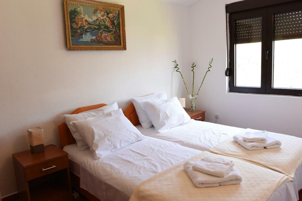 Apartments Krivokapic Prcanj With Bay View Kotor Bagian luar foto